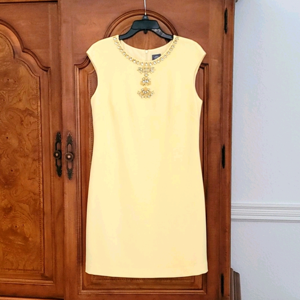 Vince Camuto Dress